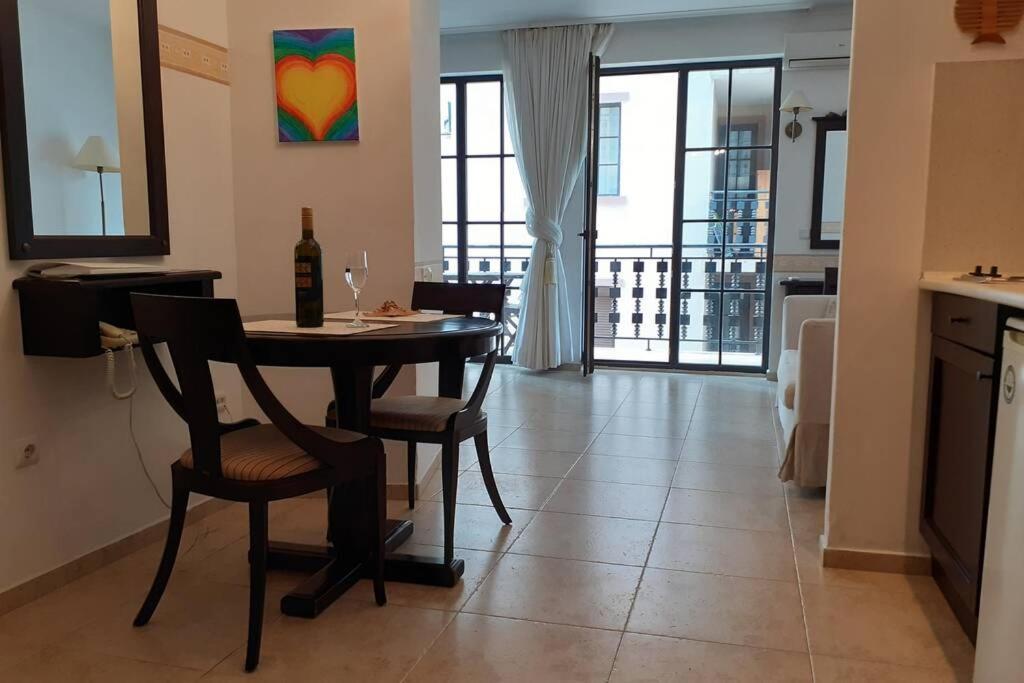 Studio At "The Cliff" Complex South Beach Obzor, Private Appartment A2A5 Eksteriør bilde